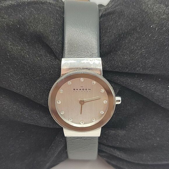 Skagen Steel 358XSSLBC Womens Black Leather Analog Dial Quartz Wrist Watch AM751 main image 5